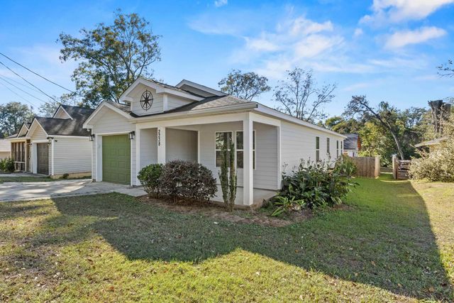 2238 Holton Street, Tallahassee, FL 32310