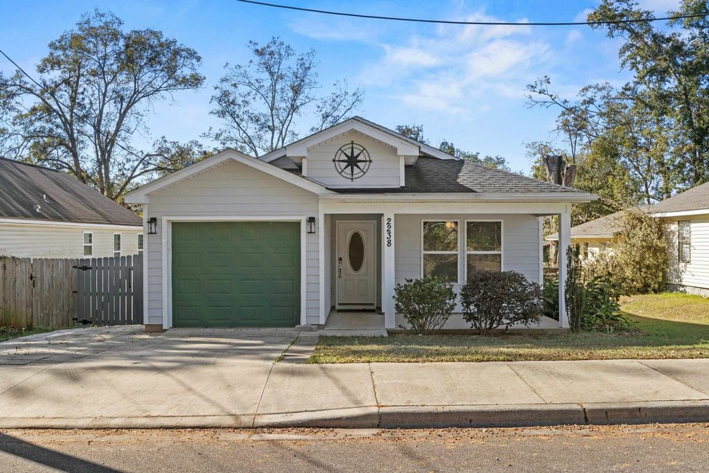 2238 Holton Street, Tallahassee, FL 32310