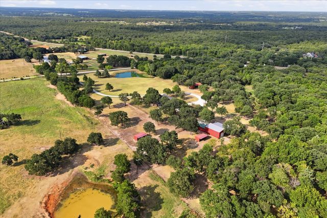 12 County Road 2114, Gainesville, TX 76240