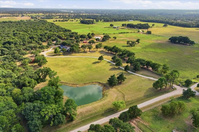 12 County Road 2114, Gainesville, TX 76240