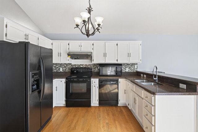 4301 W 144th Street, Savage, MN 55378