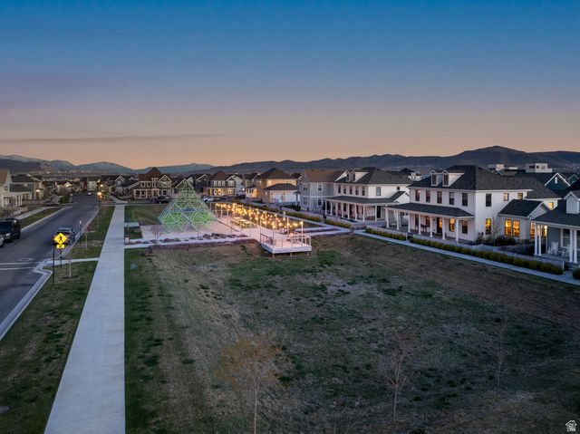 5199 W LAKE TERRACE AVE, South Jordan, UT 84009