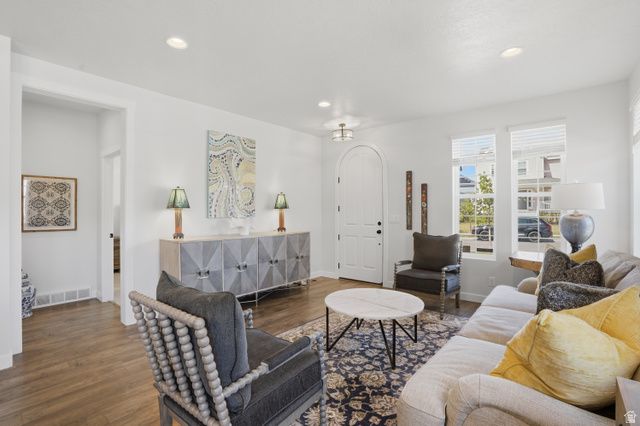 5199 W LAKE TERRACE AVE, South Jordan, UT 84009