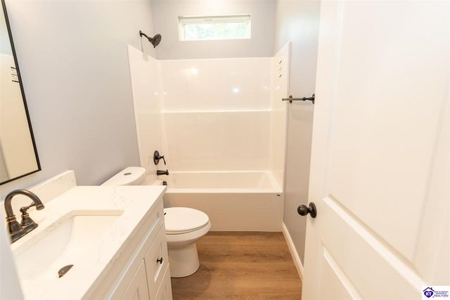 1035 Burns Road, Vine Grove, KY 40175