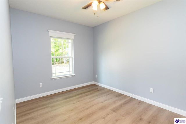 1035 Burns Road, Vine Grove, KY 40175