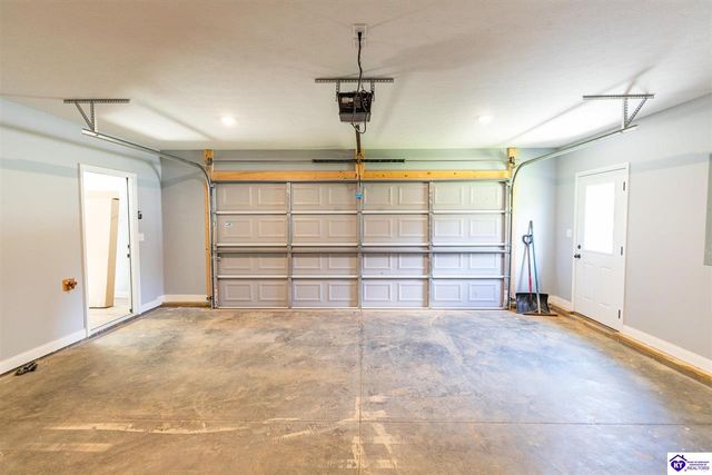 1035 Burns Road, Vine Grove, KY 40175