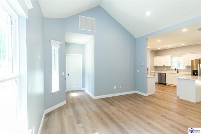 1035 Burns Road, Vine Grove, KY 40175