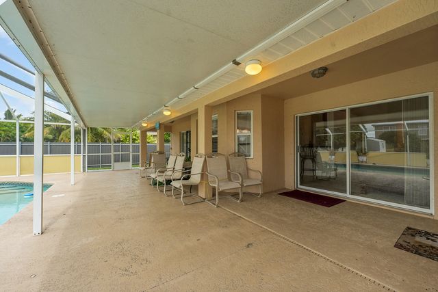 1402 SW Doe Court, Port St. Lucie, Port St Lucie, FL 34953