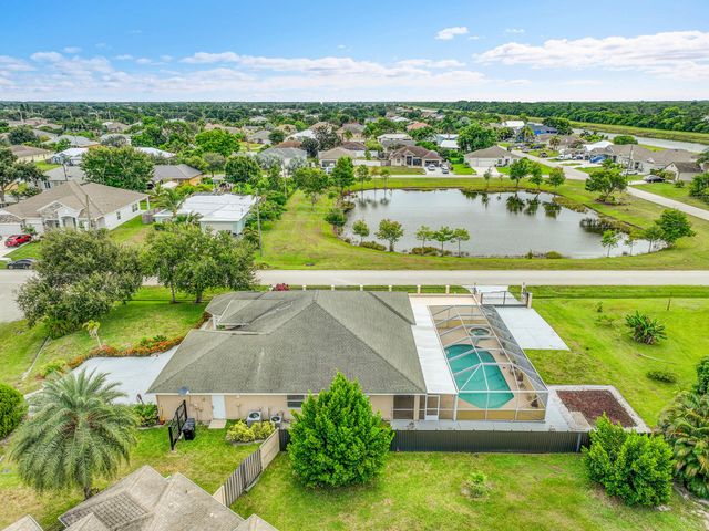 1402 SW Doe Court, Port St. Lucie, Port St Lucie, FL 34953