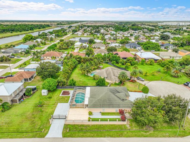 1402 SW Doe Court, Port St. Lucie, Port St Lucie, FL 34953