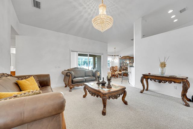 1402 SW Doe Court, Port St. Lucie, Port St Lucie, FL 34953