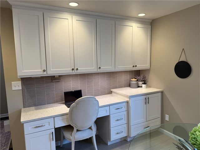 107 Glenwood Dr, Monroeville, PA 15146