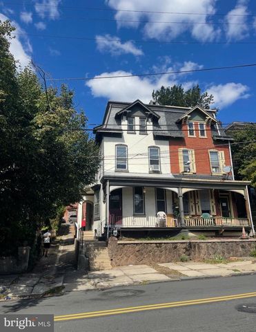 1343 MINERAL SPRING RD, Reading, PA 19602