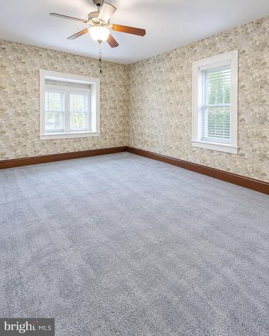1343 MINERAL SPRING RD, Reading, PA 19602