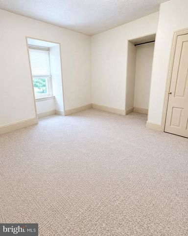 1343 MINERAL SPRING RD, Reading, PA 19602