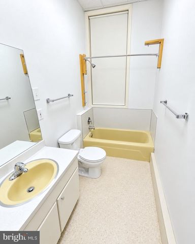 1343 MINERAL SPRING RD, Reading, PA 19602
