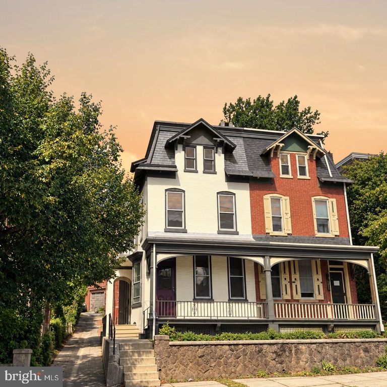 1343 MINERAL SPRING RD, Reading, PA 19602