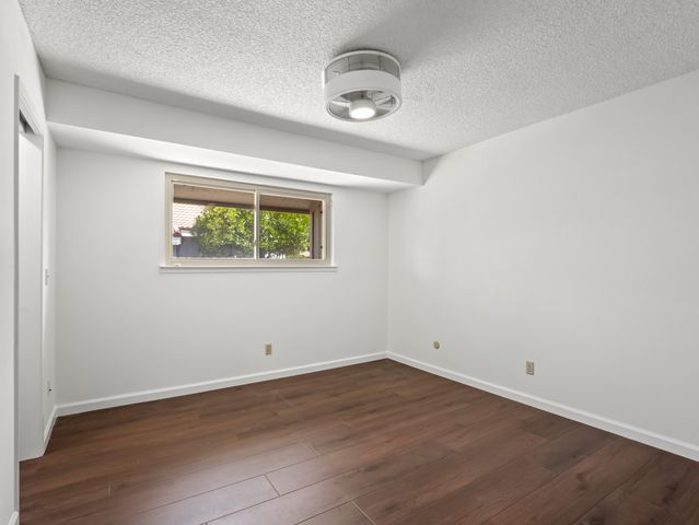 1872 Cougar Lane, Clovis, CA 93611