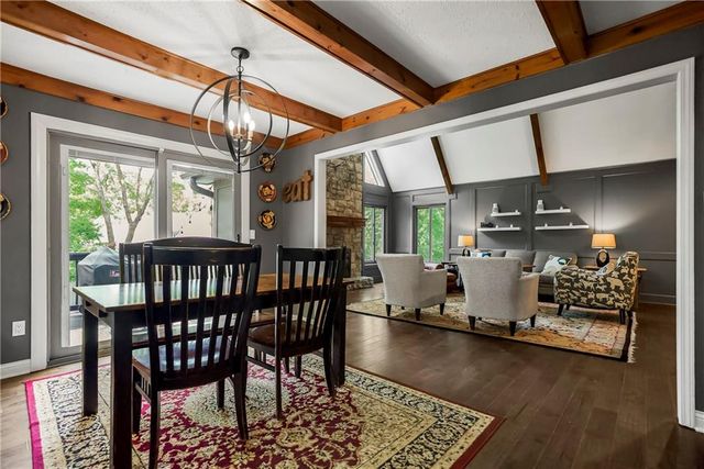 8304 W 99th Street, Overland Park, KS 66212