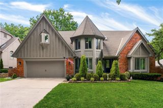 8304 W 99th Street, Overland Park, KS 66212