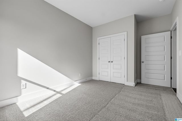 125 TOWNMOOR LANE, Sterrett, AL 35147