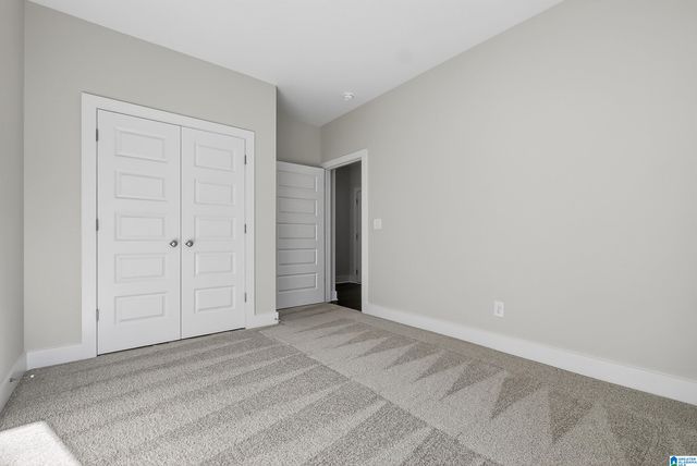 125 TOWNMOOR LANE, Sterrett, AL 35147