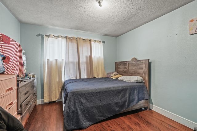 2504 Oates Drive, Dallas, TX 75228