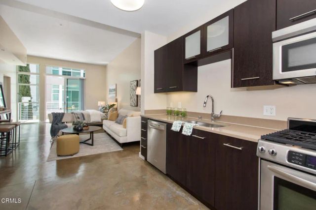 238 S Arroyo Parkway 316, Pasadena, CA 91105