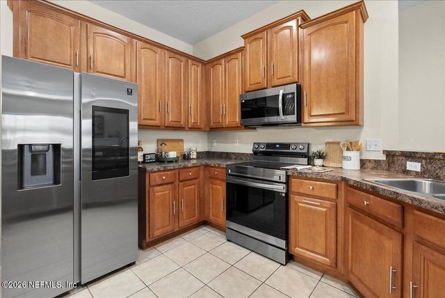 1880 OAKCHIME Drive, Orange Park, FL 32065