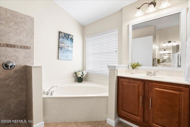 1880 OAKCHIME Drive, Orange Park, FL 32065