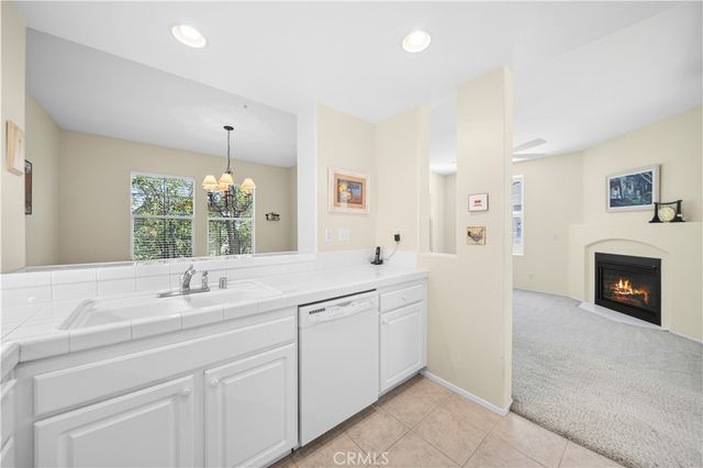 28157 Ashbrook, Valencia, CA 91354
