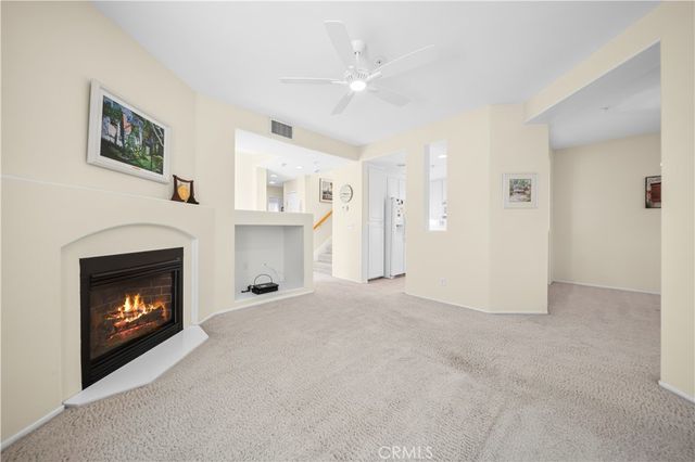 28157 Ashbrook, Valencia, CA 91354