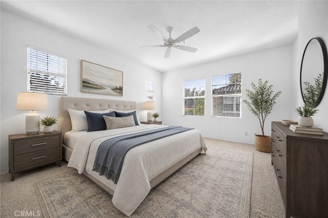 28157 Ashbrook, Valencia, CA 91354