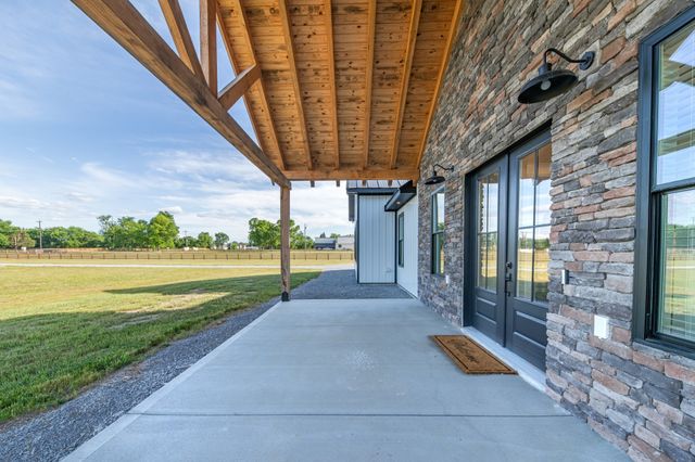 2610 Armstrong Valley Rd, Murfreesboro, TN 37128