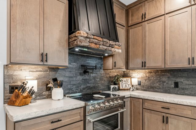 2610 Armstrong Valley Rd, Murfreesboro, TN 37128