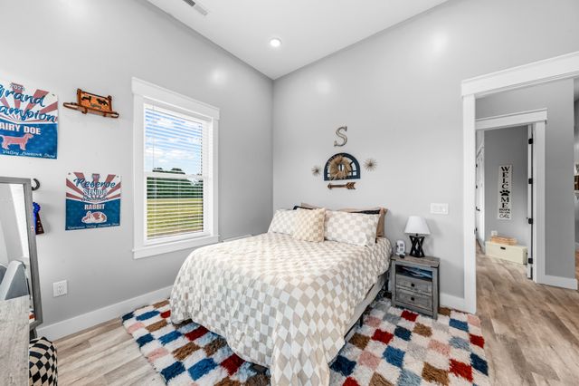 2610 Armstrong Valley Rd, Murfreesboro, TN 37128