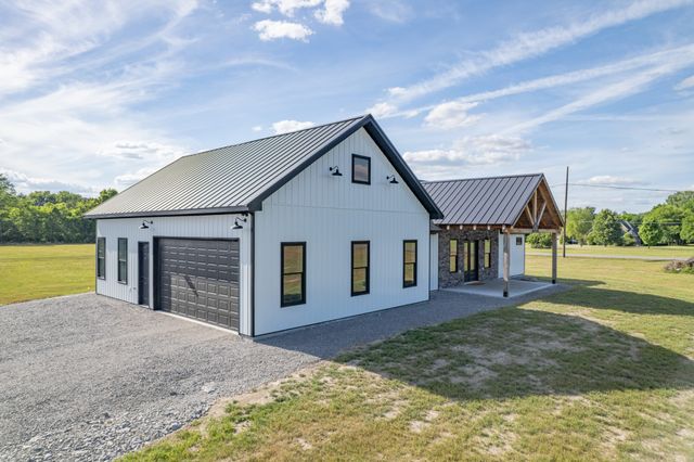 2610 Armstrong Valley Rd, Murfreesboro, TN 37128