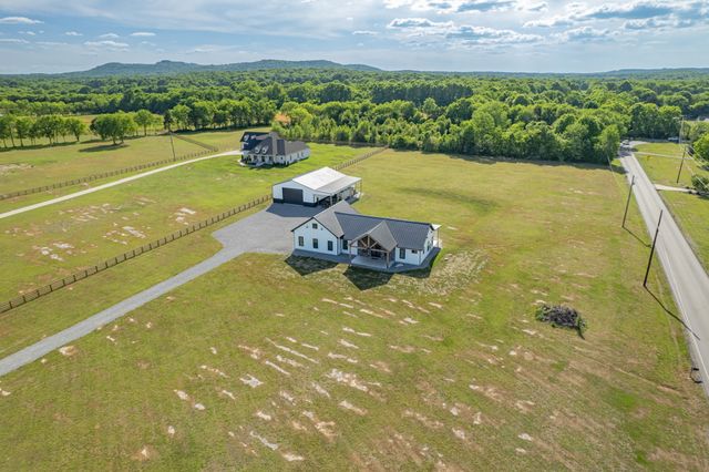 2610 Armstrong Valley Rd, Murfreesboro, TN 37128