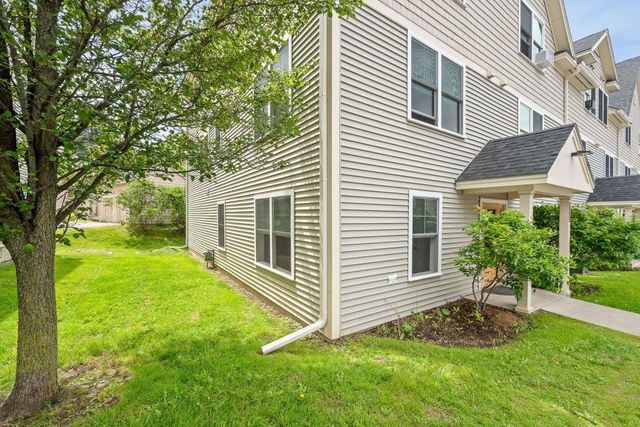 107 John Fay Rd Apt 201, South Burlington, VT 05403