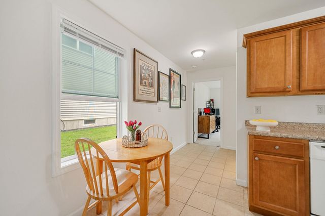 107 John Fay Rd Apt 201, South Burlington, VT 05403
