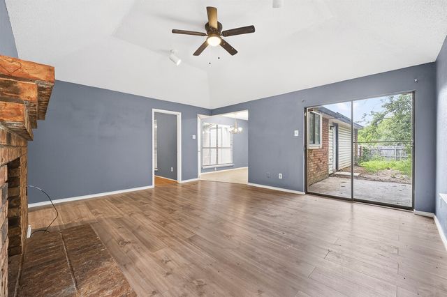 229 Overland Trail, Mesquite, TX 75149