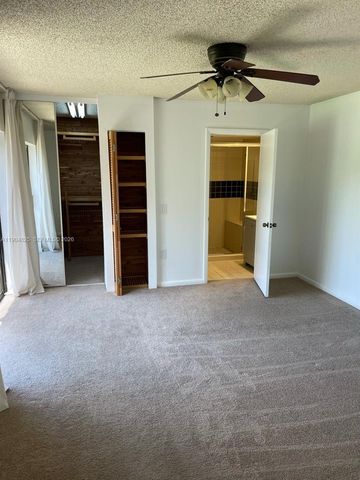 157 Heritage Way, West Palm Beach, FL 33407