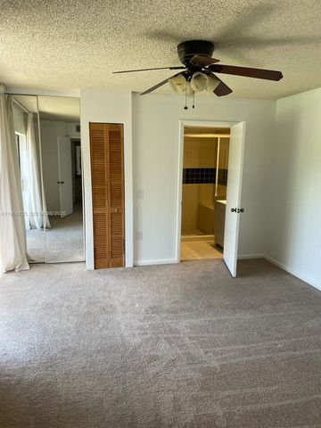 157 Heritage Way, West Palm Beach, FL 33407
