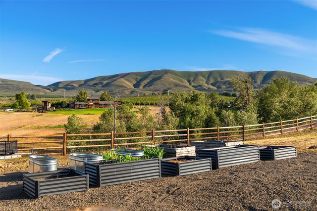 150 Stonegate Drive, Ellensburg, WA 98926