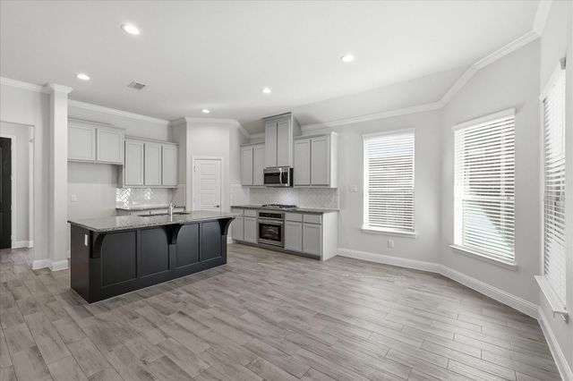 717 10th Street, Argyle, TX 76226
