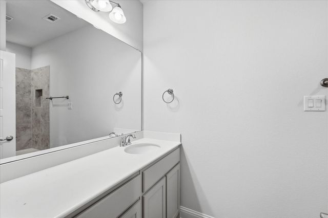 717 10th Street, Argyle, TX 76226