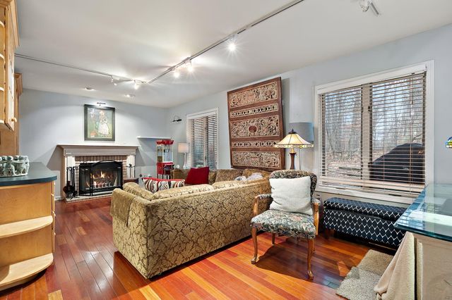 733 S Indiana Avenue, Griffith, IN 46319