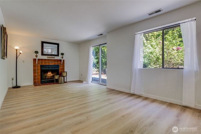 1124 S 23rd Street, Renton, WA 98055