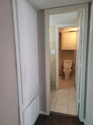 2311 Balsam Drive H208, Arlington, TX 76006