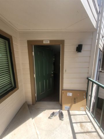 2311 Balsam Drive H208, Arlington, TX 76006